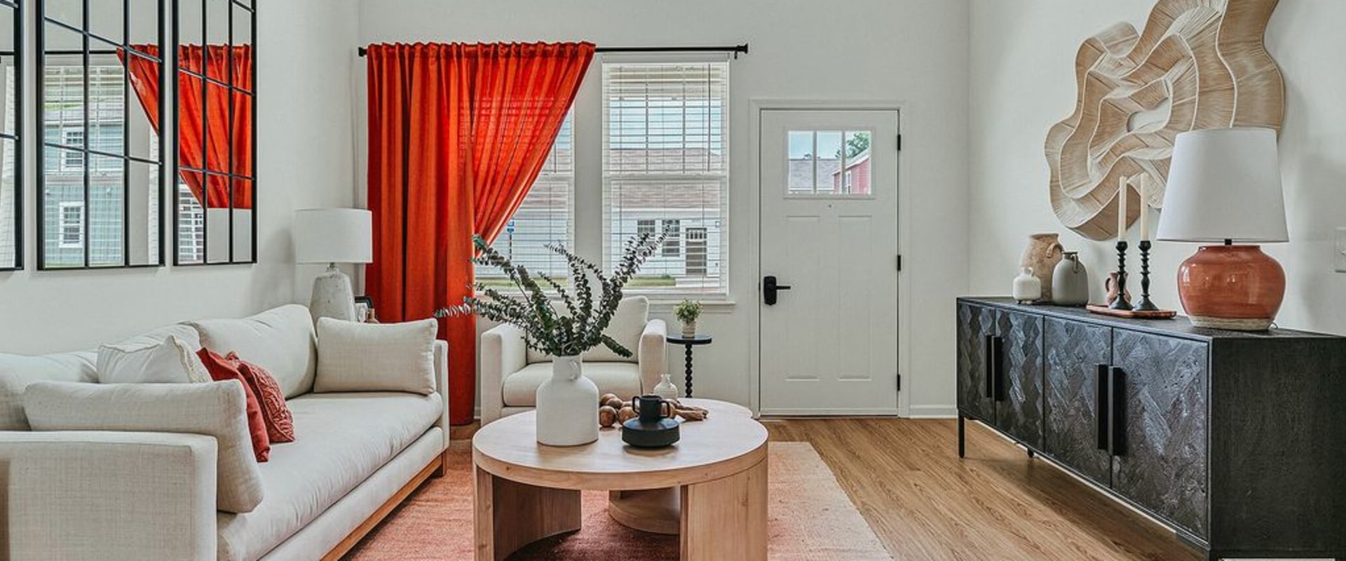 From Photo To Front Door: Real Estate Photography That Sells Cartersville's Best Apartment Rentals