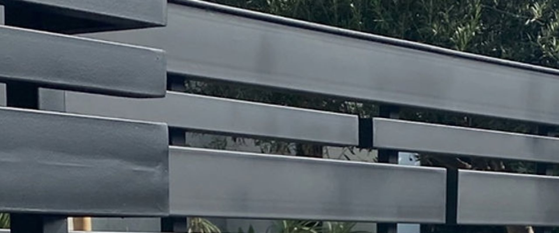 Electric Gate Repair In Los Angeles: A Quick Fix That Transforms Real Estate Photos