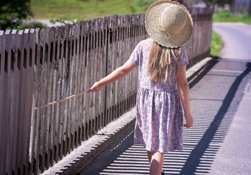 Enhance Curb Appeal with Fencing for Real Estate Photos